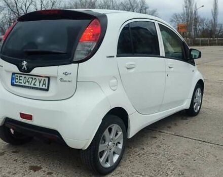 Білий Пежо iOн, об'ємом двигуна 0 л та пробігом 77 тис. км за 5400 $, фото 5 на Automoto.ua