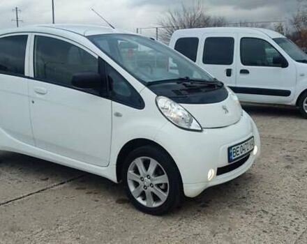Білий Пежо iOн, об'ємом двигуна 0 л та пробігом 77 тис. км за 5400 $, фото 7 на Automoto.ua