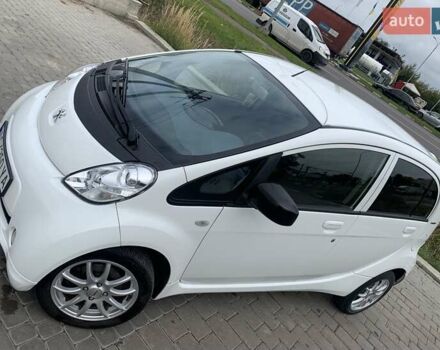 Пежо iOн 2014 у Луцьку на Automoto.ua Білий Пежо iOн, об'ємом двигуна 0 л та пробігом 49 тис. км за 4950 $, фото 15 на Automoto.ua