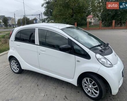 Пежо iOн 2014 у Луцьку на Automoto.ua Білий Пежо iOн, об'ємом двигуна 0 л та пробігом 49 тис. км за 4950 $, фото 4 на Automoto.ua