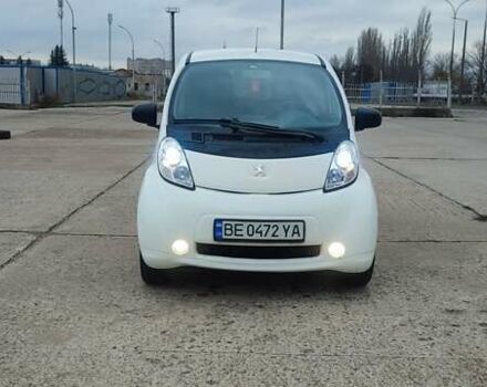 Білий Пежо iOн, об'ємом двигуна 0 л та пробігом 77 тис. км за 5400 $, фото 9 на Automoto.ua
