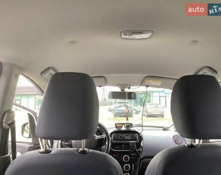 Білий Пежо iOн, об'ємом двигуна 0 л та пробігом 89 тис. км за 5199 $, фото 1 на Automoto.ua