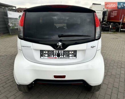 Белый Пежо иOн, объемом двигателя 0 л и пробегом 74 тыс. км за 4899 $, фото 15 на Automoto.ua