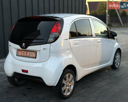 Белый Пежо иOн, объемом двигателя 0 л и пробегом 85 тыс. км за 5650 $, фото 9 на Automoto.ua