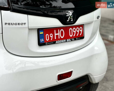 Белый Пежо иOн, объемом двигателя 0 л и пробегом 55 тыс. км за 7999 $, фото 26 на Automoto.ua