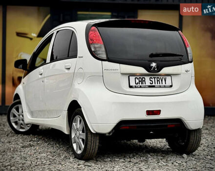 Белый Пежо иOн, объемом двигателя 0 л и пробегом 52 тыс. км за 6900 $, фото 21 на Automoto.ua