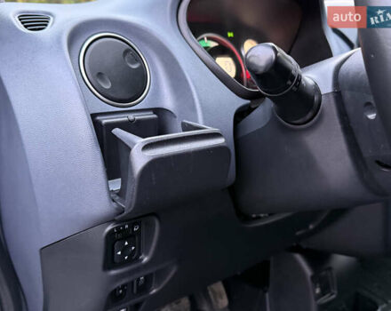 Белый Пежо иOн, объемом двигателя 0 л и пробегом 55 тыс. км за 6500 $, фото 36 на Automoto.ua