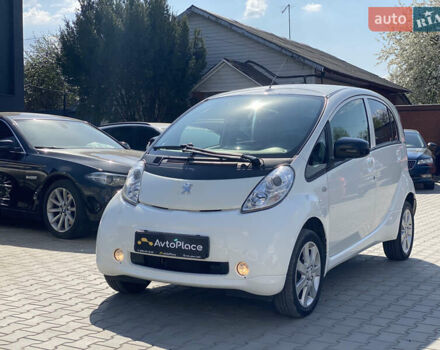 Белый Пежо иOн, объемом двигателя 0 л и пробегом 107 тыс. км за 3799 $, фото 1 на Automoto.ua