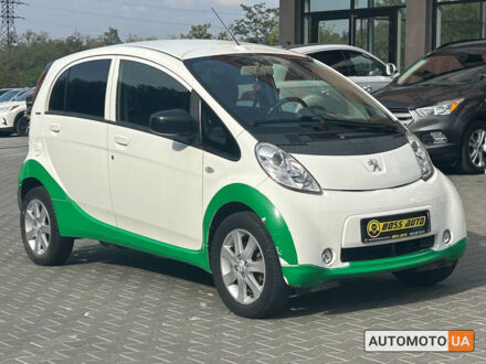 Пежо iOн 2012 у Чернівцях на Automoto.ua Білий Пежо iOн, об'ємом двигуна 16 л та пробігом 81 тис. км за 6200 $, фото 1 на Automoto.ua