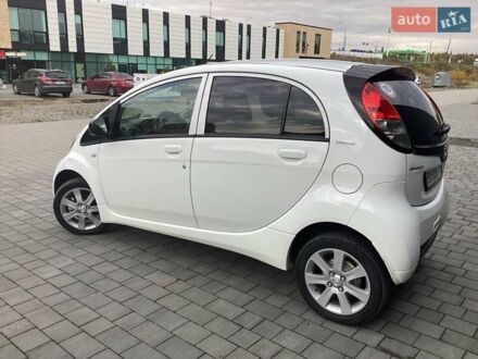 Пежо iOн 2016 у Хмельницькому на Automoto.ua Білий Пежо iOн, об'ємом двигуна 0 л та пробігом 89 тис. км за 5199 $, фото 1 на Automoto.ua