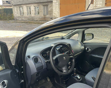 Черный Пежо иOн, объемом двигателя 0 л и пробегом 121 тыс. км за 4500 $, фото 10 на Automoto.ua