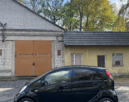 Черный Пежо иOн, объемом двигателя 0 л и пробегом 121 тыс. км за 4500 $, фото 2 на Automoto.ua