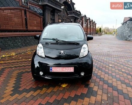 Черный Пежо иOн, объемом двигателя 0 л и пробегом 112 тыс. км за 3999 $, фото 3 на Automoto.ua