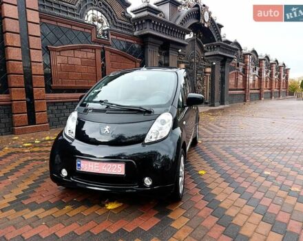 Черный Пежо иOн, объемом двигателя 0 л и пробегом 112 тыс. км за 3999 $, фото 1 на Automoto.ua