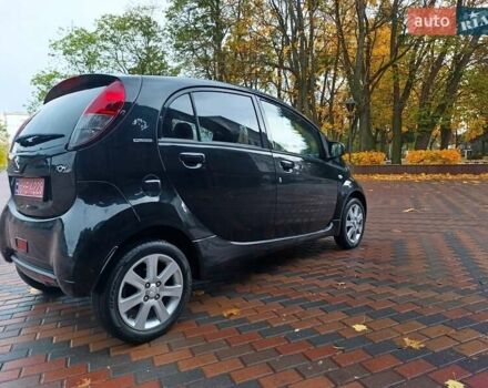 Черный Пежо иOн, объемом двигателя 0 л и пробегом 112 тыс. км за 3999 $, фото 8 на Automoto.ua