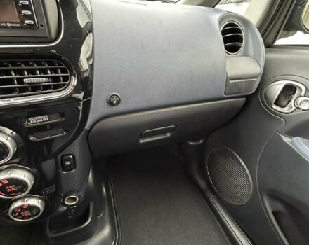 Черный Пежо иOн, объемом двигателя 0 л и пробегом 111 тыс. км за 4000 $, фото 8 на Automoto.ua