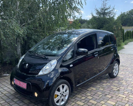 Черный Пежо иOн, объемом двигателя 0 л и пробегом 69 тыс. км за 4700 $, фото 5 на Automoto.ua