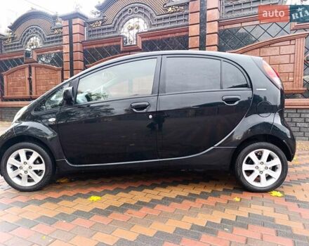 Черный Пежо иOн, объемом двигателя 0 л и пробегом 112 тыс. км за 3999 $, фото 12 на Automoto.ua