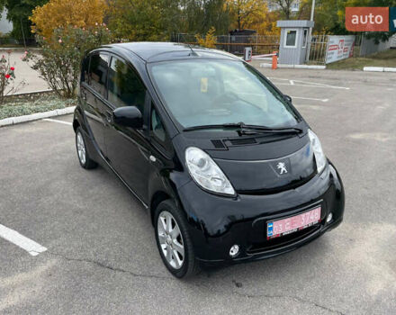 Черный Пежо иOн, объемом двигателя 0 л и пробегом 87 тыс. км за 4200 $, фото 1 на Automoto.ua