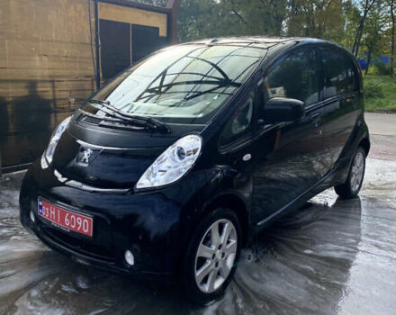 Черный Пежо иOн, объемом двигателя 0 л и пробегом 65 тыс. км за 4500 $, фото 1 на Automoto.ua
