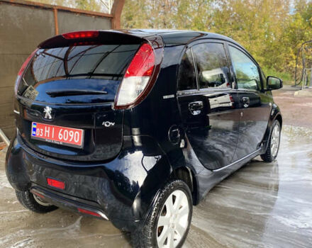 Черный Пежо иOн, объемом двигателя 0 л и пробегом 65 тыс. км за 4500 $, фото 3 на Automoto.ua