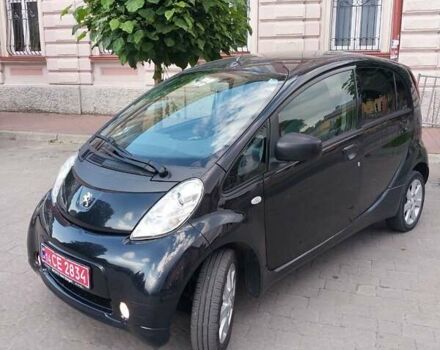 Черный Пежо иOн, объемом двигателя 0 л и пробегом 137 тыс. км за 4700 $, фото 4 на Automoto.ua