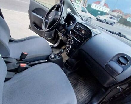 Черный Пежо иOн, объемом двигателя 0 л и пробегом 137 тыс. км за 4700 $, фото 39 на Automoto.ua