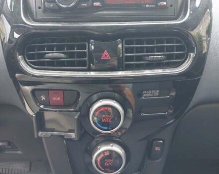 Черный Пежо иOн, объемом двигателя 0 л и пробегом 137 тыс. км за 4700 $, фото 42 на Automoto.ua