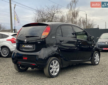 Черный Пежо иOн, объемом двигателя 0 л и пробегом 109 тыс. км за 4599 $, фото 11 на Automoto.ua