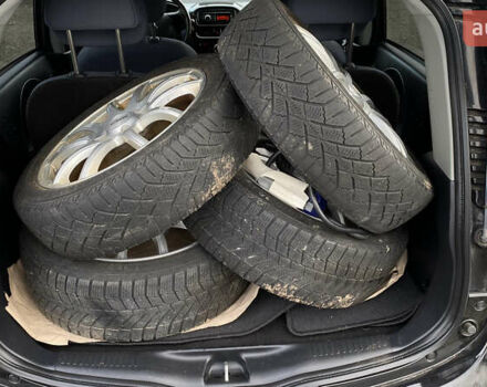 Черный Пежо иOн, объемом двигателя 0 л и пробегом 109 тыс. км за 4599 $, фото 50 на Automoto.ua