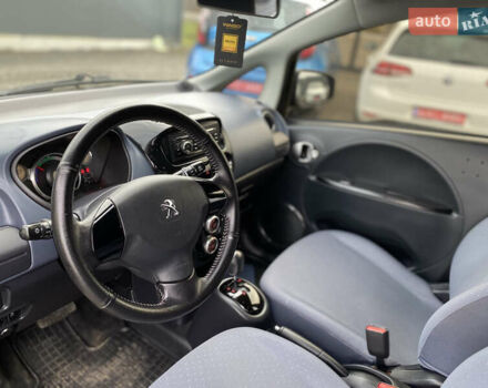 Черный Пежо иOн, объемом двигателя 0 л и пробегом 109 тыс. км за 4599 $, фото 8 на Automoto.ua