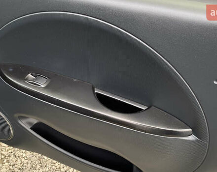 Черный Пежо иOн, объемом двигателя 0 л и пробегом 109 тыс. км за 4599 $, фото 20 на Automoto.ua