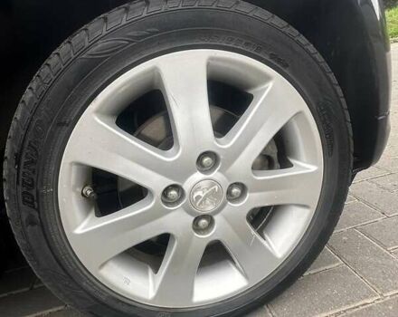 Черный Пежо иOн, объемом двигателя 0 л и пробегом 69 тыс. км за 5600 $, фото 16 на Automoto.ua