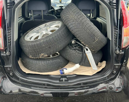 Черный Пежо иOн, объемом двигателя 0 л и пробегом 107 тыс. км за 4500 $, фото 8 на Automoto.ua