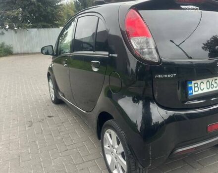 Черный Пежо иOн, объемом двигателя 0 л и пробегом 69 тыс. км за 5600 $, фото 3 на Automoto.ua