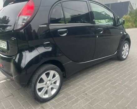 Черный Пежо иOн, объемом двигателя 0 л и пробегом 69 тыс. км за 5600 $, фото 4 на Automoto.ua