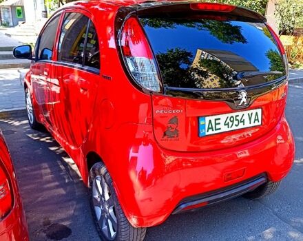Червоний Пежо iOн, об'ємом двигуна 0 л та пробігом 128 тис. км за 5200 $, фото 2 на Automoto.ua