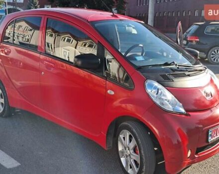 Красный Пежо иOн, объемом двигателя 0 л и пробегом 135 тыс. км за 4300 $, фото 5 на Automoto.ua