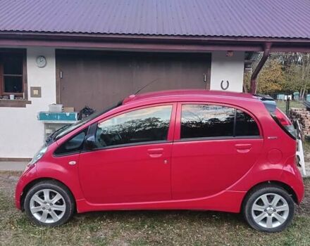 Красный Пежо иOн, объемом двигателя 0 л и пробегом 120 тыс. км за 4400 $, фото 7 на Automoto.ua