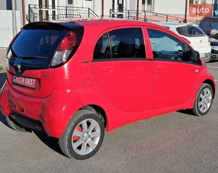 Красный Пежо иOн, объемом двигателя 0 л и пробегом 135 тыс. км за 4300 $, фото 8 на Automoto.ua