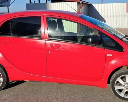 Красный Пежо иOн, объемом двигателя 0 л и пробегом 135 тыс. км за 4300 $, фото 4 на Automoto.ua