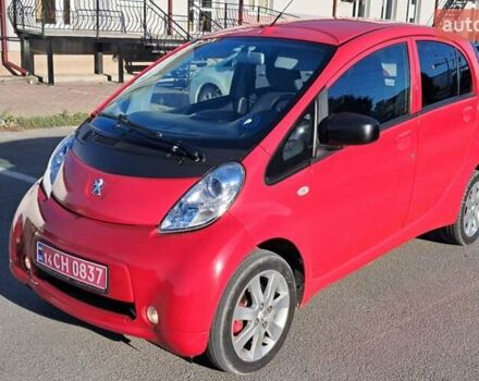 Красный Пежо иOн, объемом двигателя 0 л и пробегом 135 тыс. км за 4300 $, фото 7 на Automoto.ua