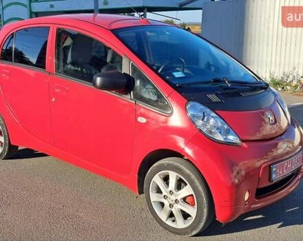 Красный Пежо иOн, объемом двигателя 0 л и пробегом 135 тыс. км за 4300 $, фото 6 на Automoto.ua