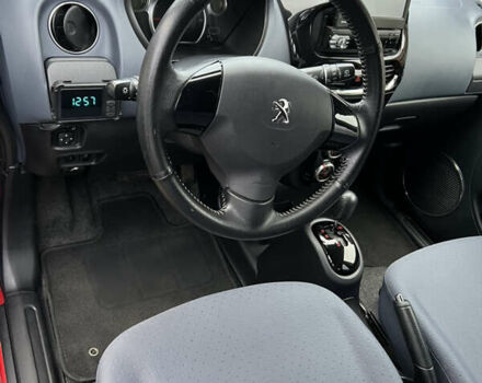 Красный Пежо иOн, объемом двигателя 0 л и пробегом 43 тыс. км за 4950 $, фото 11 на Automoto.ua