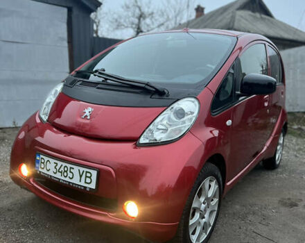 Красный Пежо иOн, объемом двигателя 0 л и пробегом 43 тыс. км за 4950 $, фото 6 на Automoto.ua