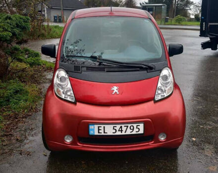 Красный Пежо иOн, объемом двигателя 0 л и пробегом 144 тыс. км за 3990 $, фото 50 на Automoto.ua