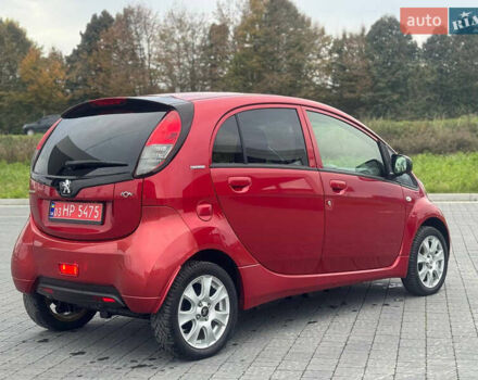 Красный Пежо иOн, объемом двигателя 0 л и пробегом 144 тыс. км за 3990 $, фото 3 на Automoto.ua