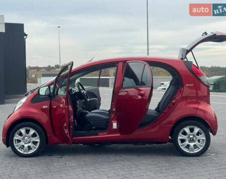 Красный Пежо иOн, объемом двигателя 0 л и пробегом 144 тыс. км за 3990 $, фото 33 на Automoto.ua