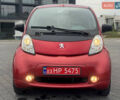 Красный Пежо иOн, объемом двигателя 0 л и пробегом 144 тыс. км за 3990 $, фото 11 на Automoto.ua