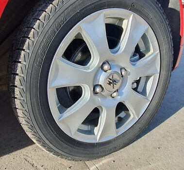 Красный Пежо иOн, объемом двигателя 0 л и пробегом 50 тыс. км за 5500 $, фото 22 на Automoto.ua